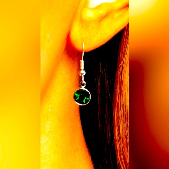 🔥🪲🔥 “BEDAZZLED BEETLE” GREEN NECKLACE WITH FREE EARRINGS ~ PAPARAZZI❗️🔥🪲🔥 - Picture 5 of 6